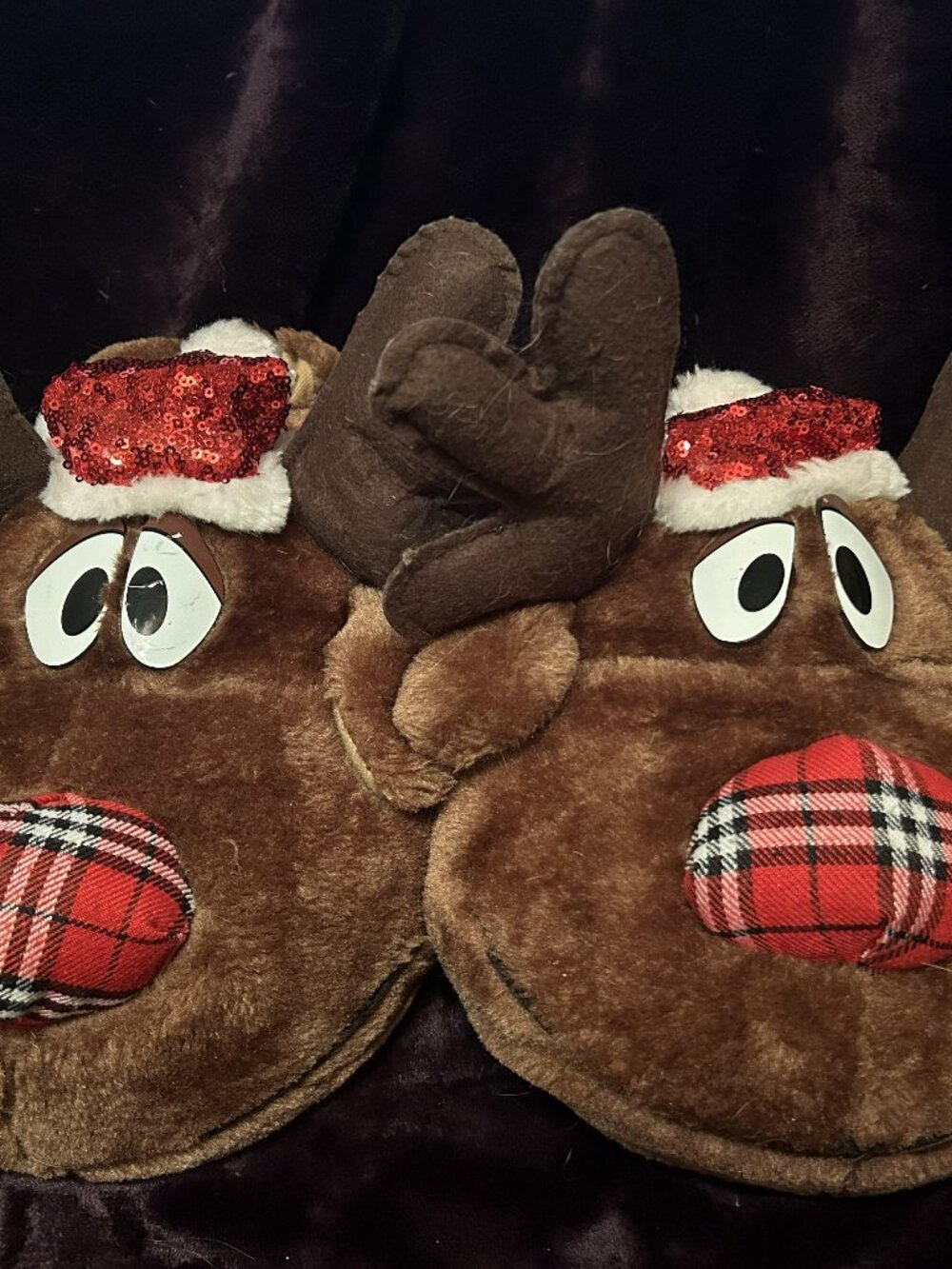Christmas Reindeer Slippers Brown Faux Fur Red Sequin Hat US 7/8